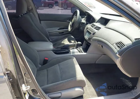 2008 Honda Accord 2.4 Ex из США, поврежденный, VIN 1HGCP26708A056391